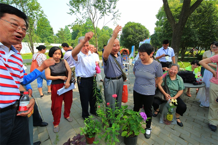 科技助力园艺沙龙 ――记园艺沙龙首场科普公园站活动