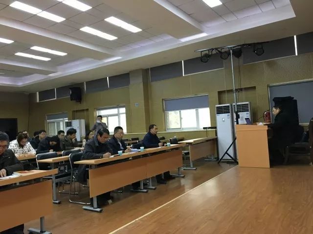 学习十九大精神，我们在行动